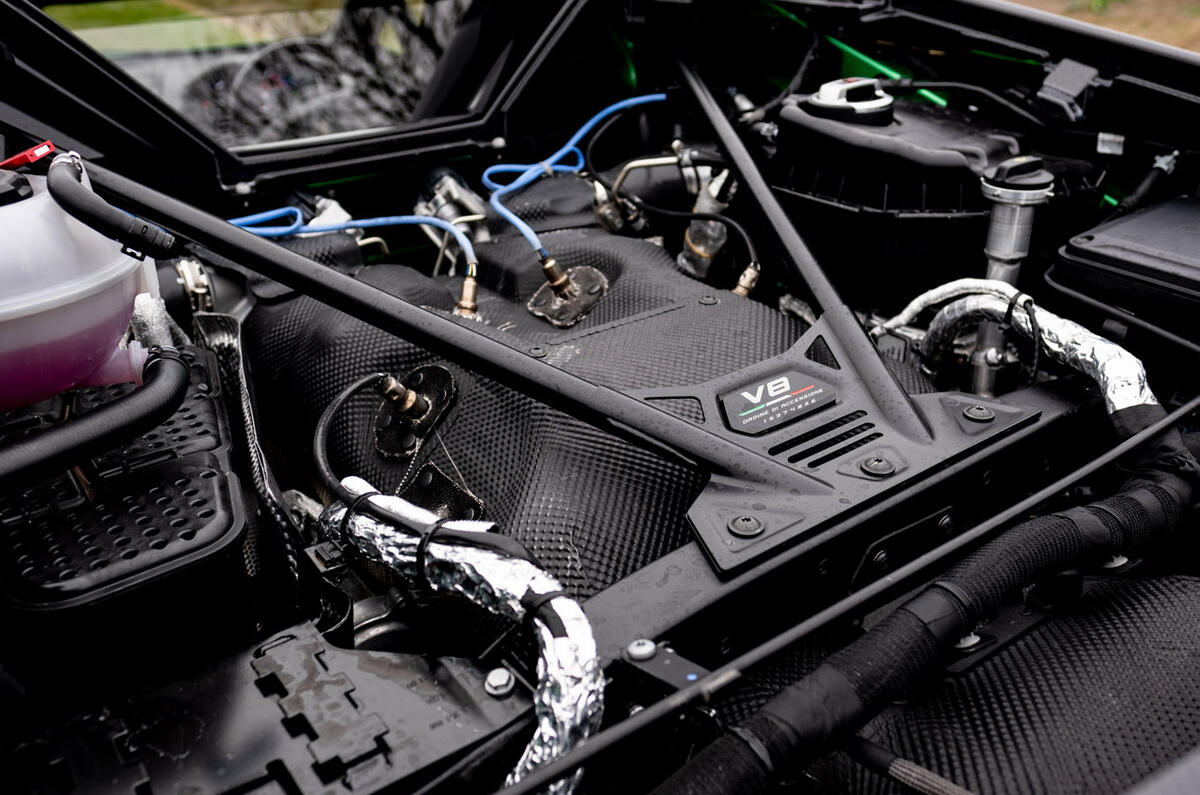 Lamborghini Temerario review 2026 024