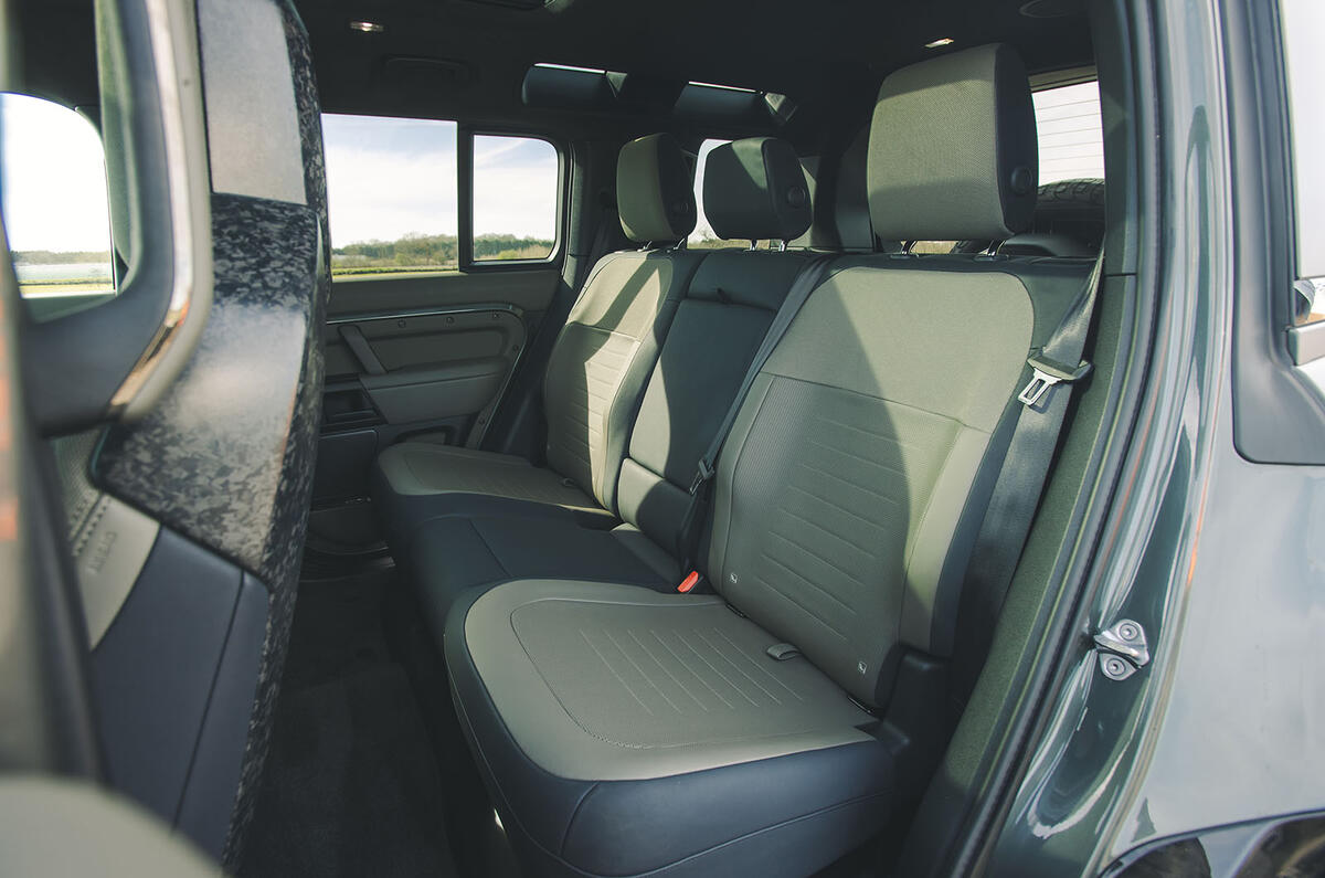 land rover defender octa rt 2025 rear seats 56 land rover defender octa rt 2025 rear seats 56