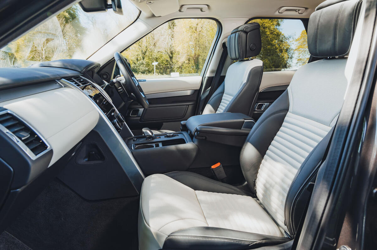 Land Rover Discovery Tempest review 2026 020