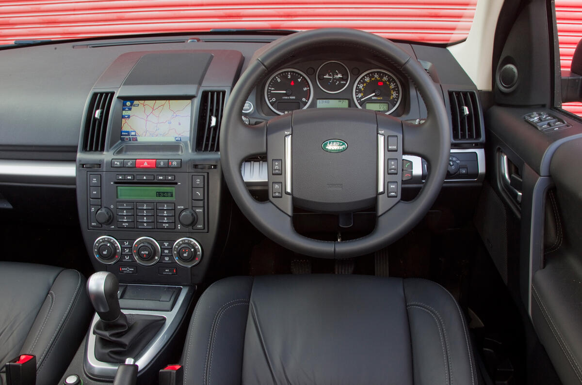 Land Rover Freelander 2003-2014 interior | Autocar