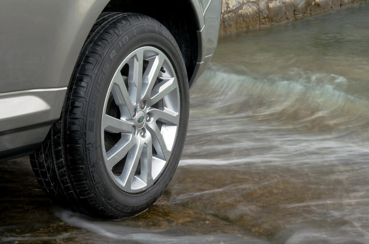 no title New Freelander shown at Moscow