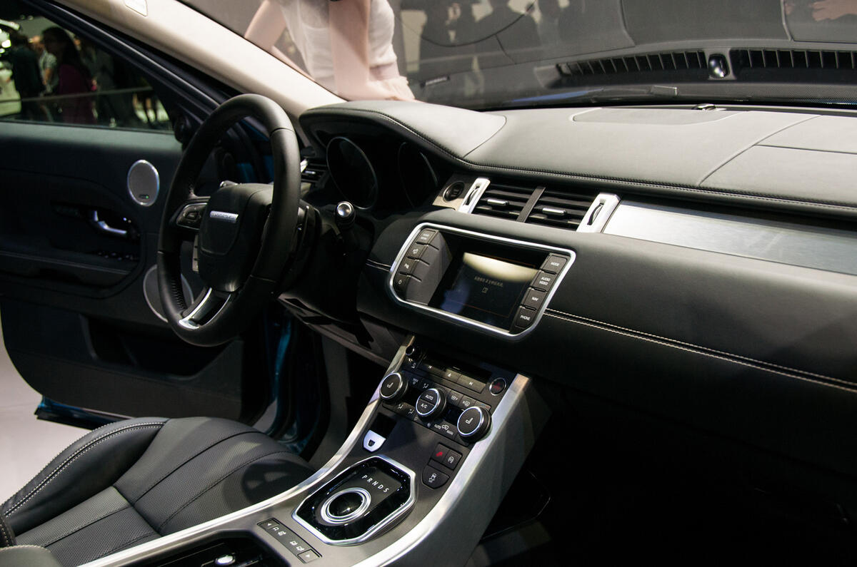 Range Rover Evoque versus LandWind X7 copycat – which is better?