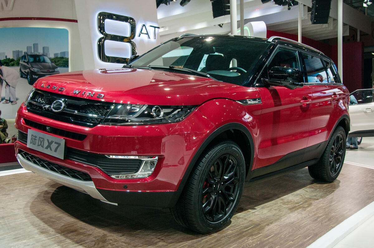 Range Rover Evoque versus LandWind X7 copycat – which is better?