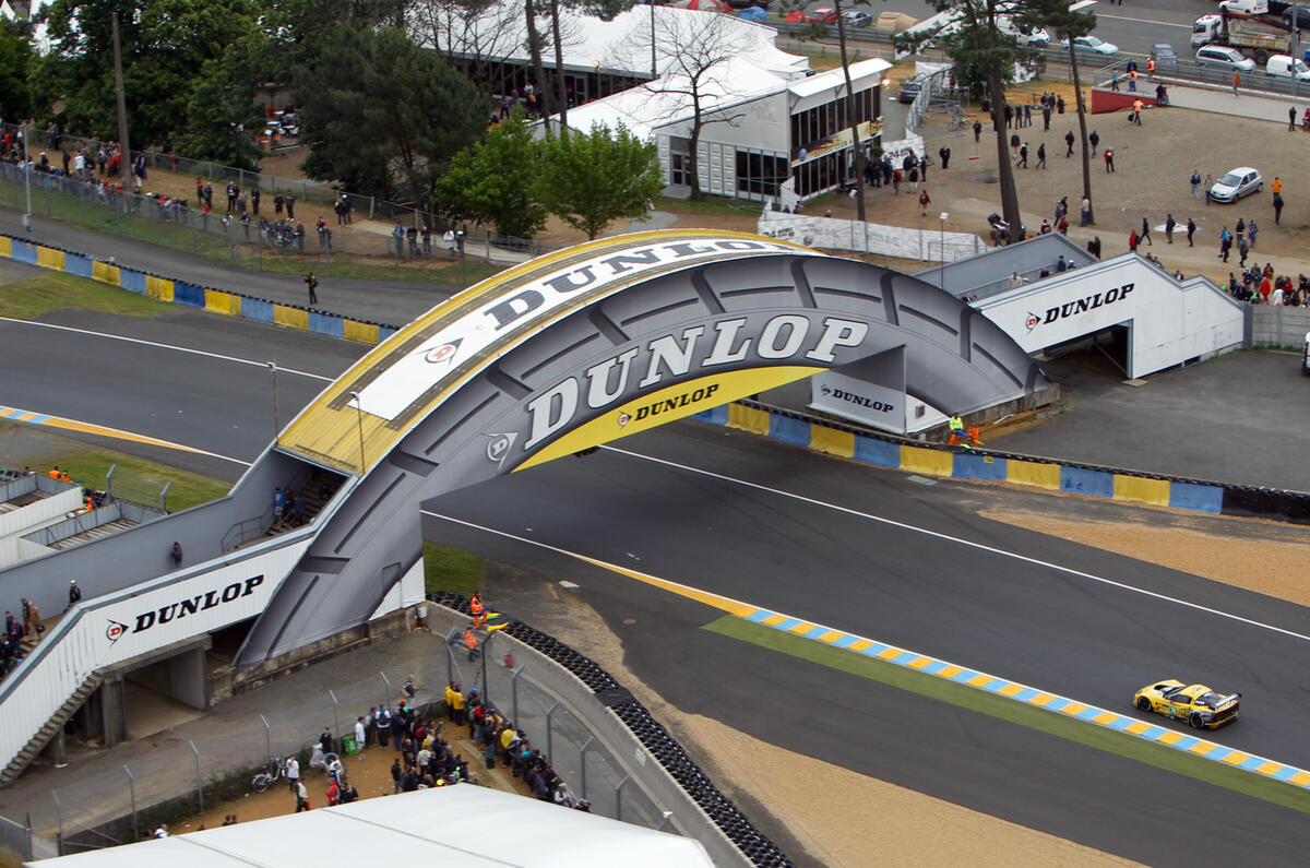 no title Le Mans 2013 from the air