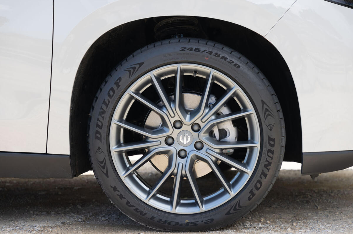 Leapmotor C10 REEV 2025 Review 15 Leapmotor C10 REEV 2025 Review 15