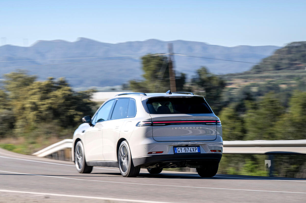 Leapmotor C10 REEV 2025 Review rear corner 054 Leapmotor C10 REEV 2025 Review rear corner 054