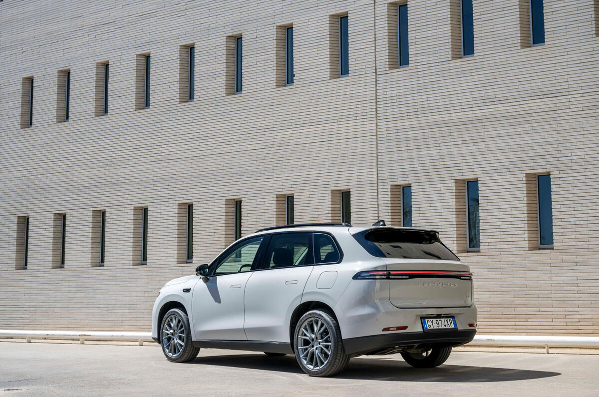 Leapmotor C10 REEV 2025 Review rear static 009 Leapmotor C10 REEV 2025 Review rear static 009