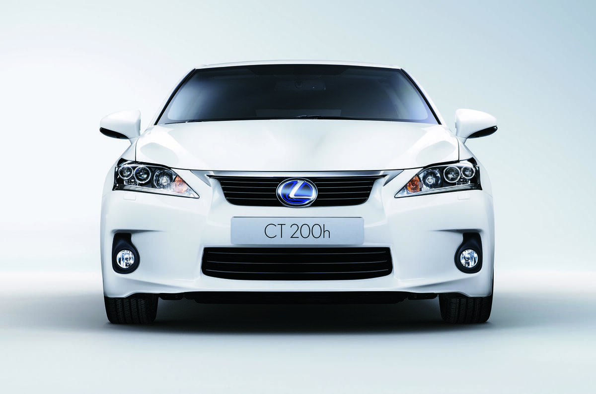 Lexus CT200h - new pics