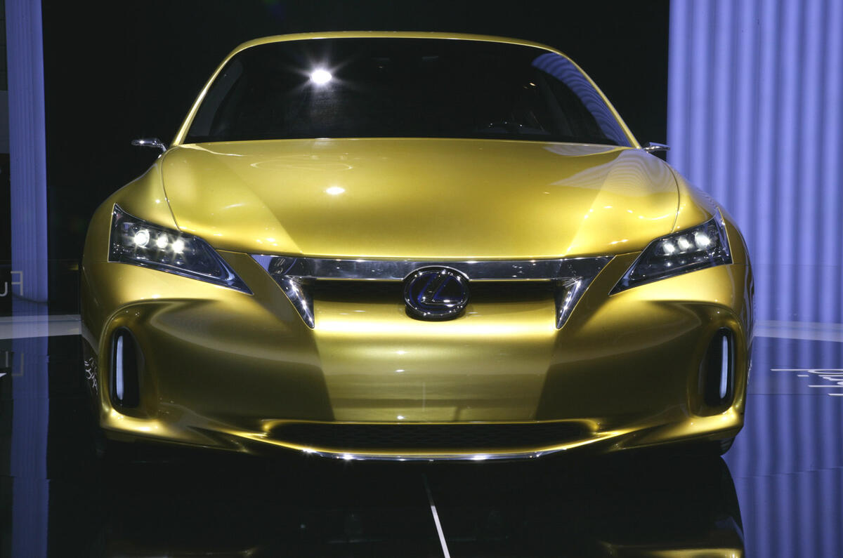 no title Geneva motor show: Lexus CT 200h