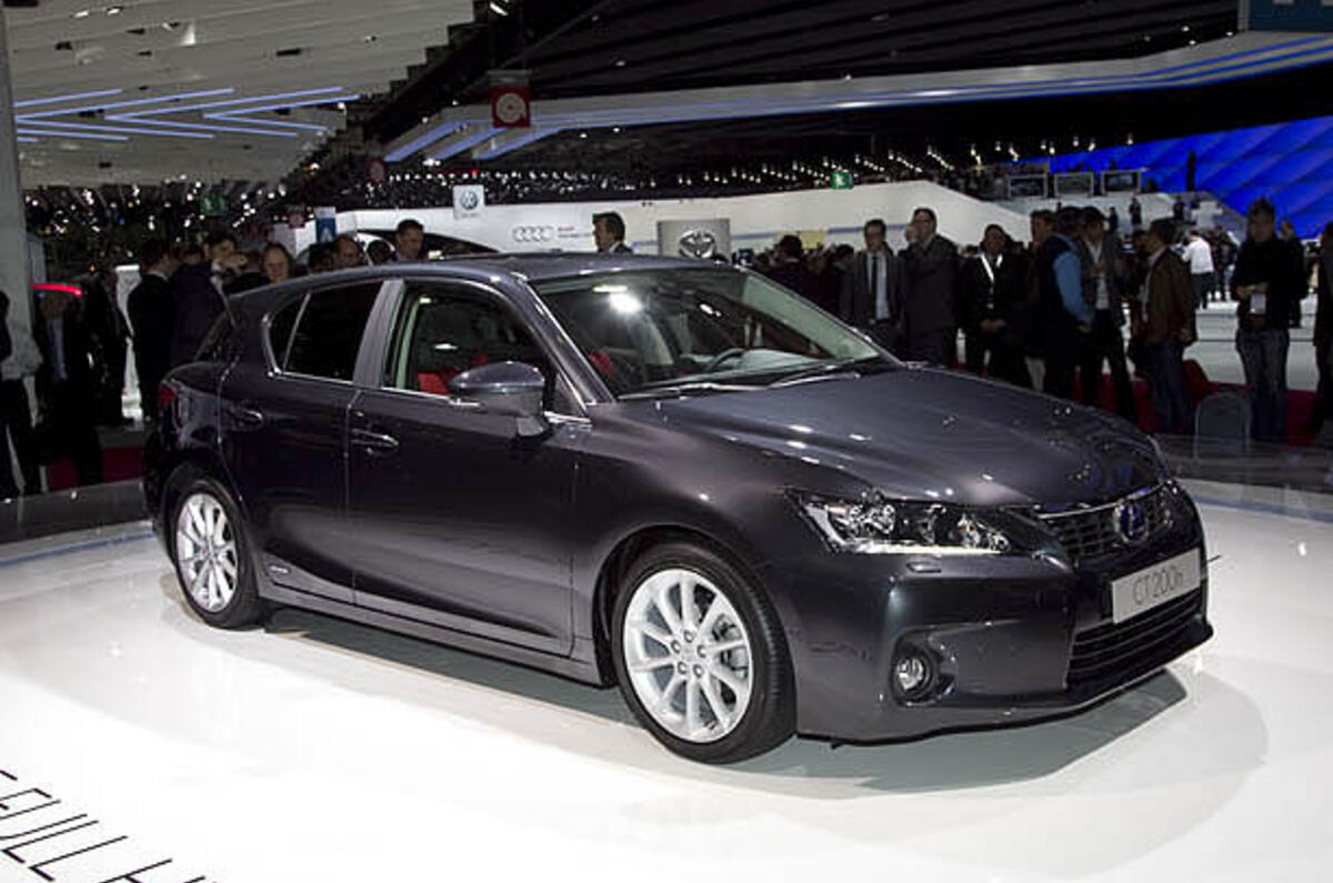 no title Paris motor show: Lexus CT200h