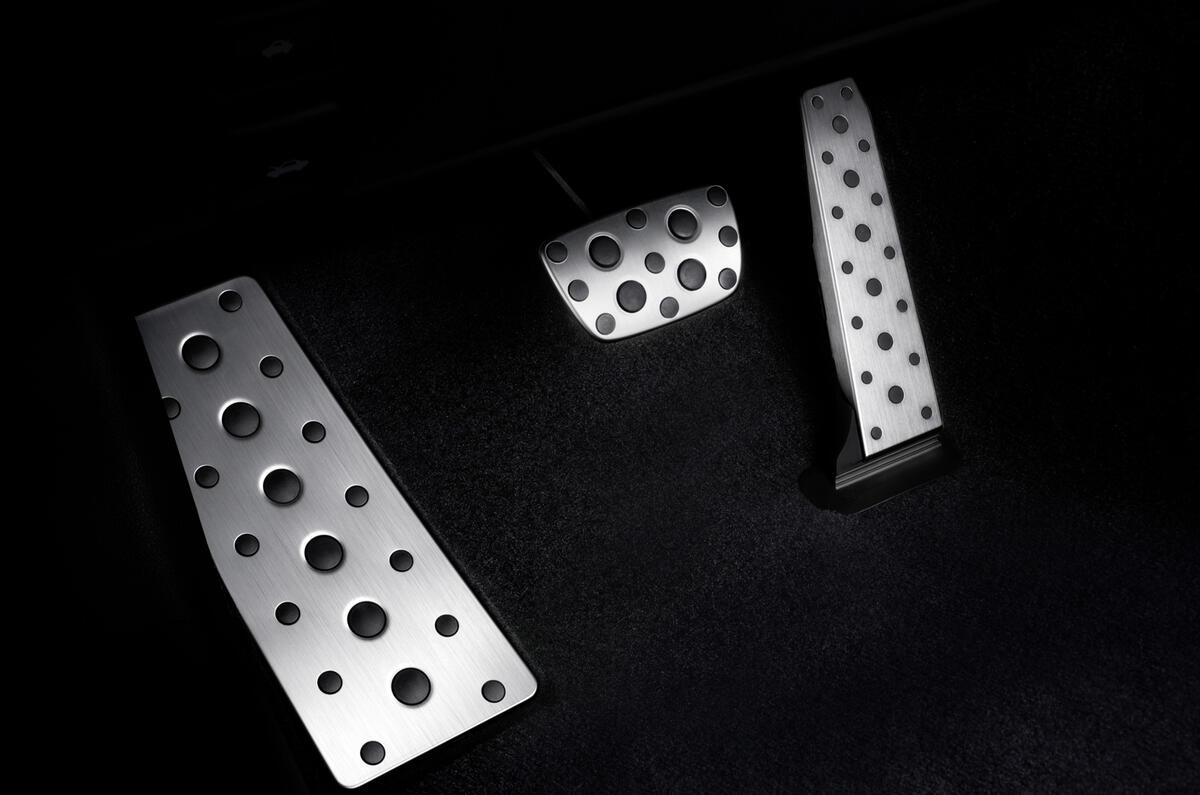 Lexus GS F-Sport revealed