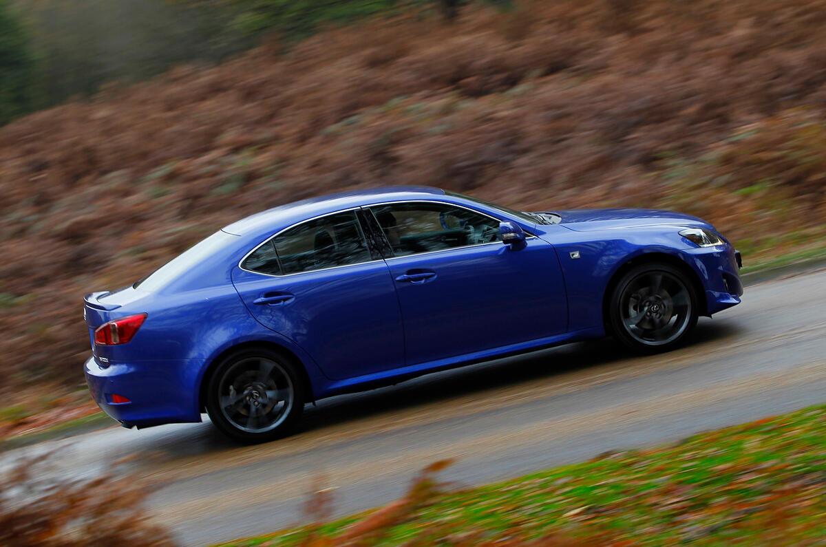 Lexus IS side profile