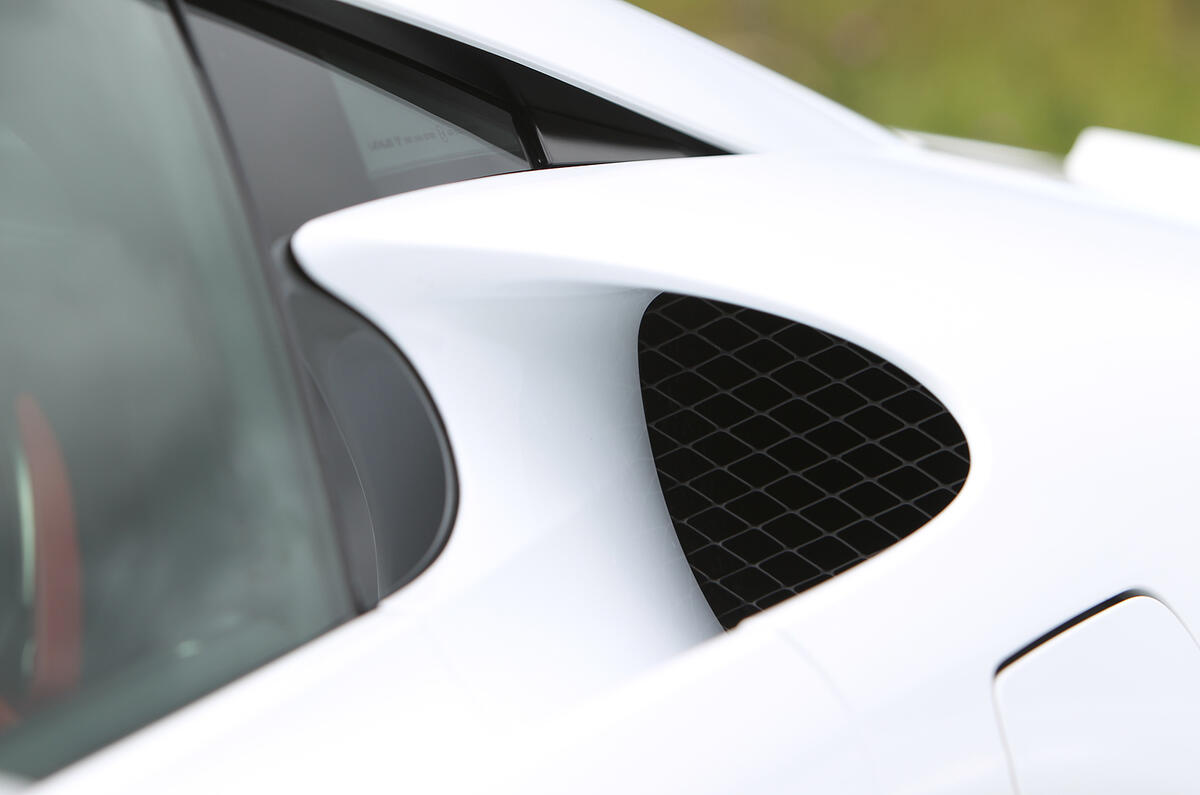 The LFA’s design puts function before form, all air intakes are designed to work but look outrageously good Lexus LFA side air intakes
