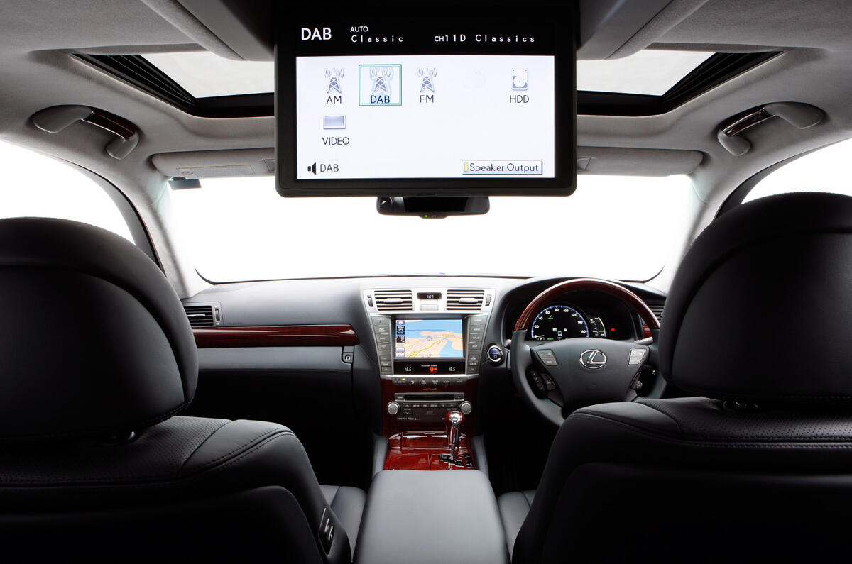 Lexus LS600h updated