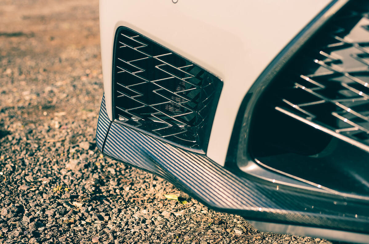 Lexus RCF Ultimate 2024 carbon splitter 5 Lexus RCF Ultimate 2024 carbon splitter 5