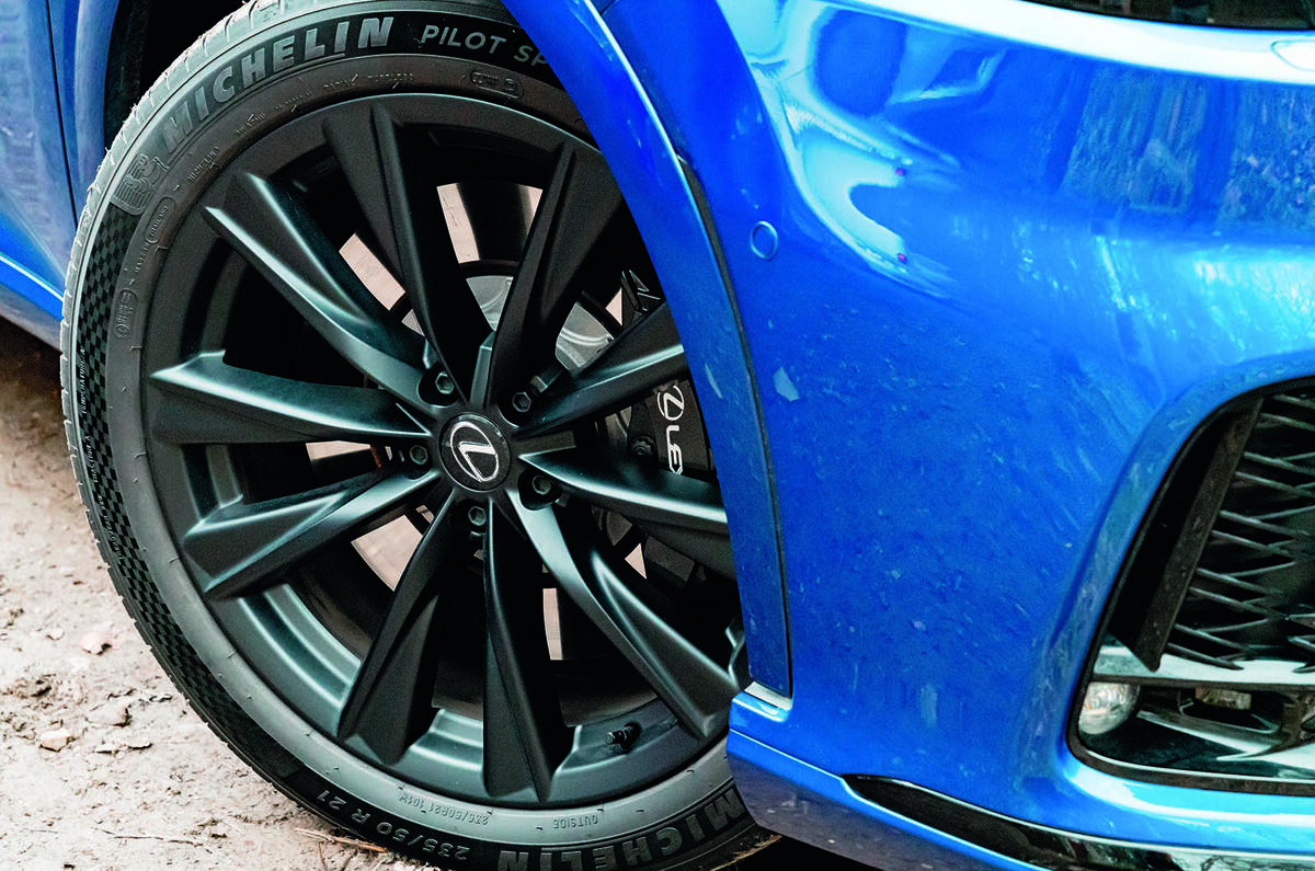 Lexus RX500h alloy wheel Lexus RX500h alloy wheel