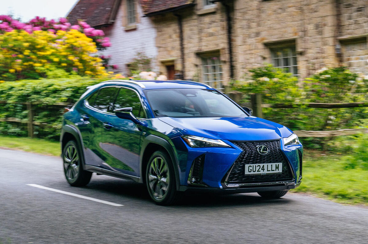 lexus ux300h review 2024 04 front panning lexus ux300h review 2024 04 front panning