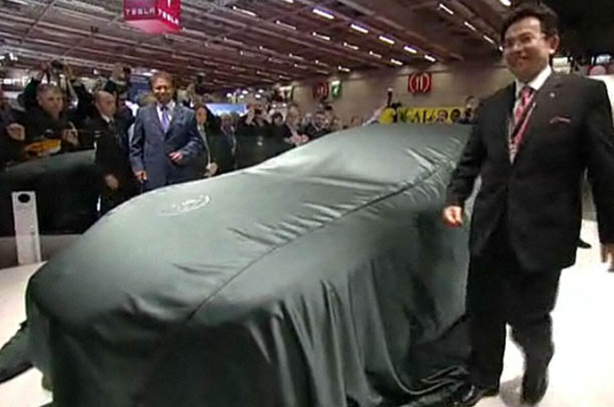 no title Paris show: Lotus Eterne super-saloon