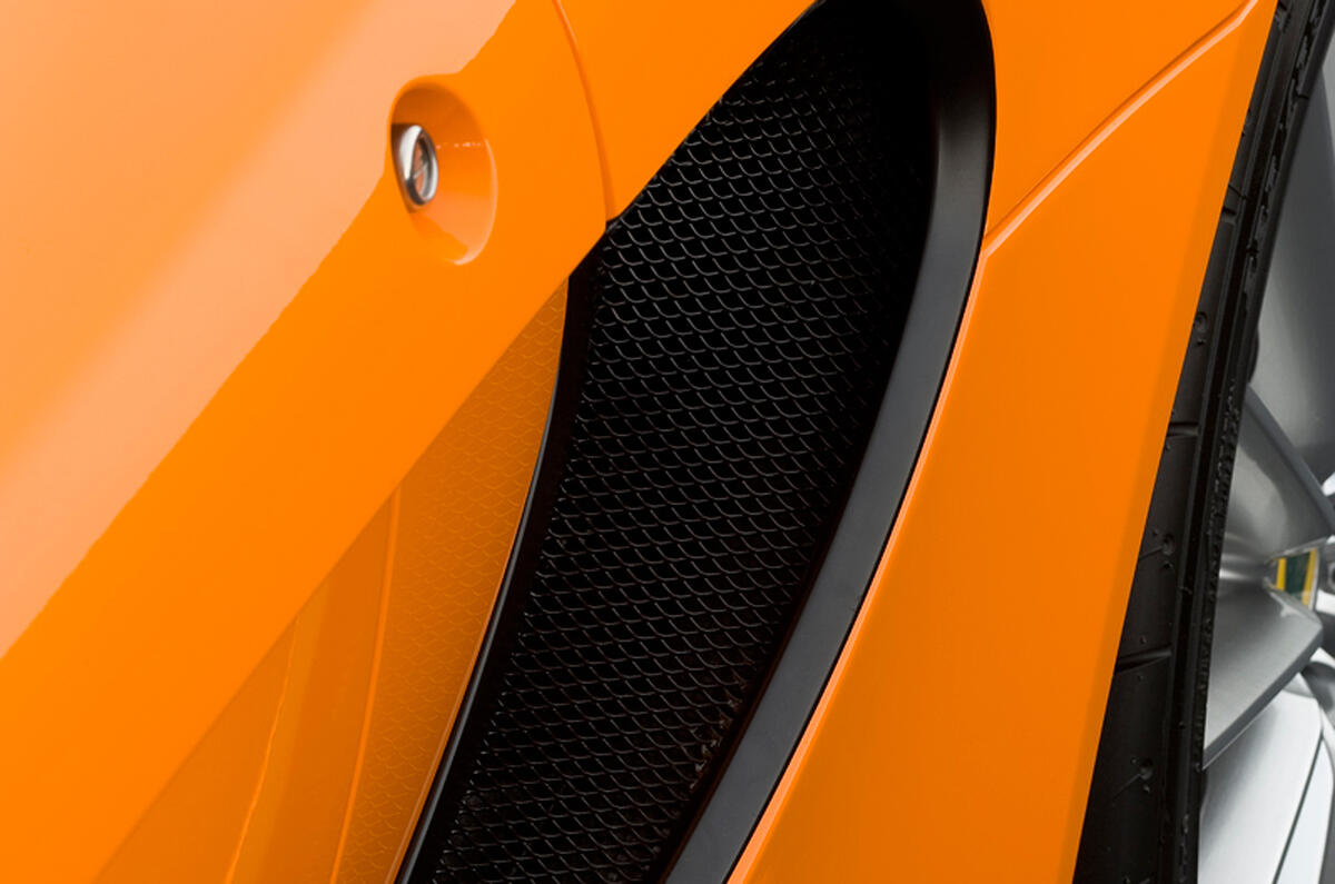 Lotus Elise's emissions record