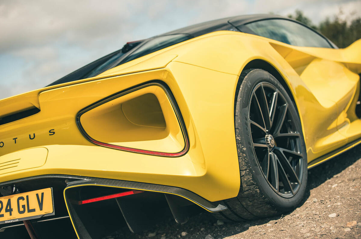Lotus Evija avis 2025 014