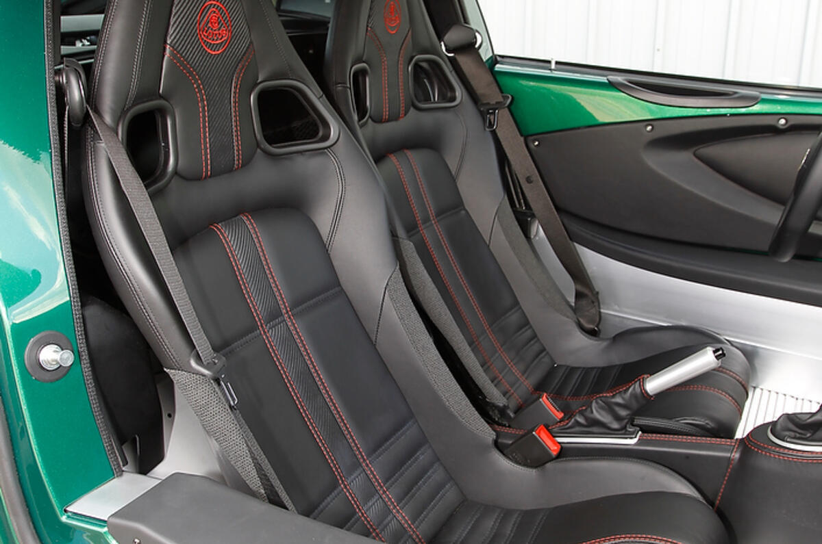 Lotus Exige S front seats