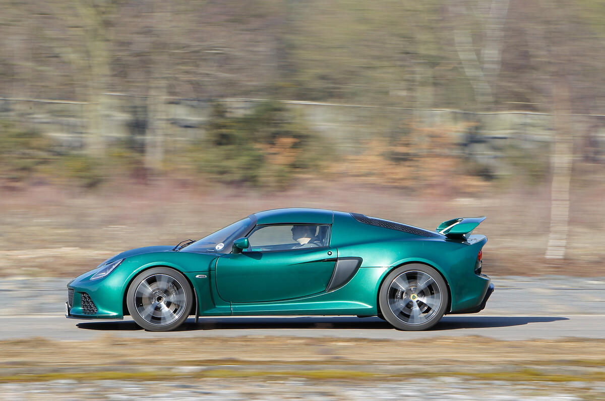 Lotus Exige S side profile