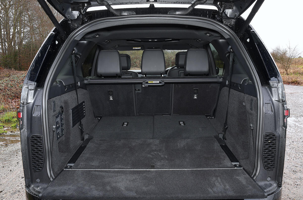 LR Discovery XXXV 2025 JB20250128 7663 LR Discovery XXXV 2025 JB20250128 7663