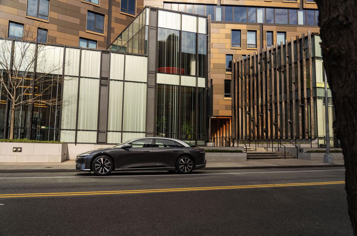 Lucid Air 2025 review driving profile 0225