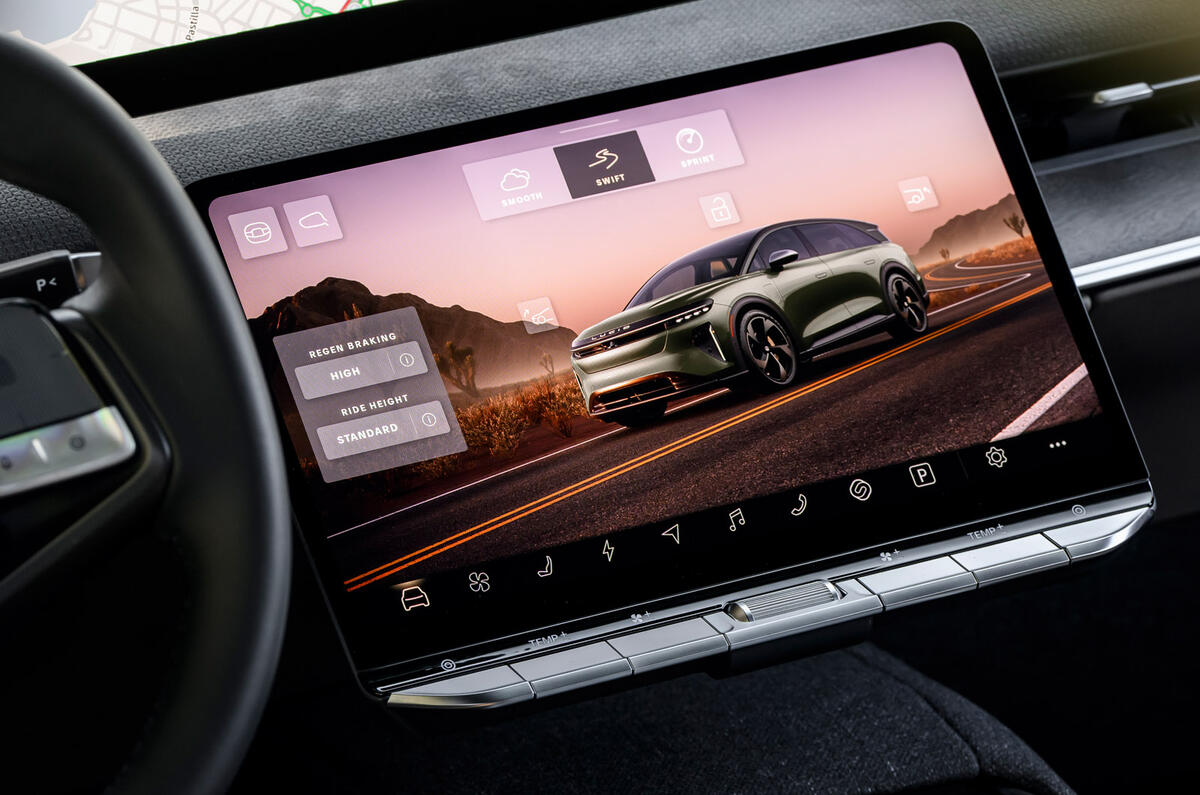 Lucid Gravity review 2026 017