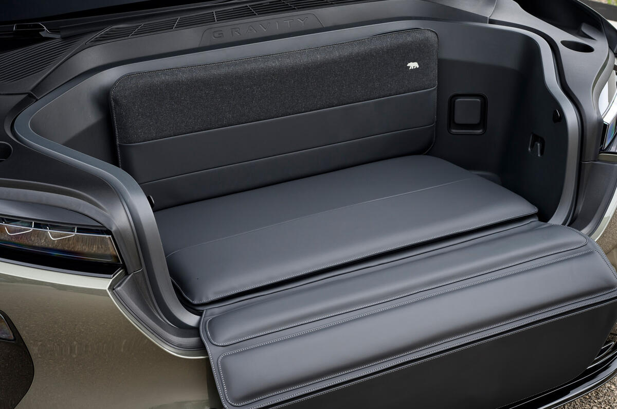 Lucid Gravity review 2026 019