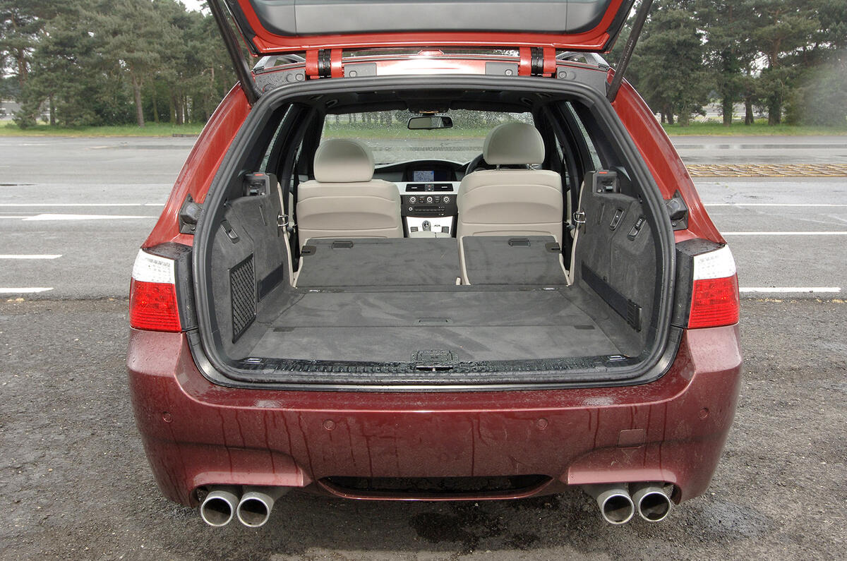 M5 e60 Touring 2007 571 M5 e60 Touring 2007 571