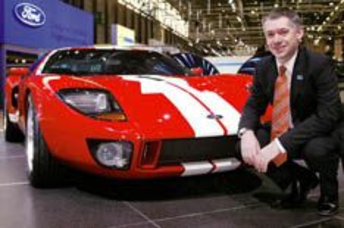 Leach swaps Blue Oval for trident