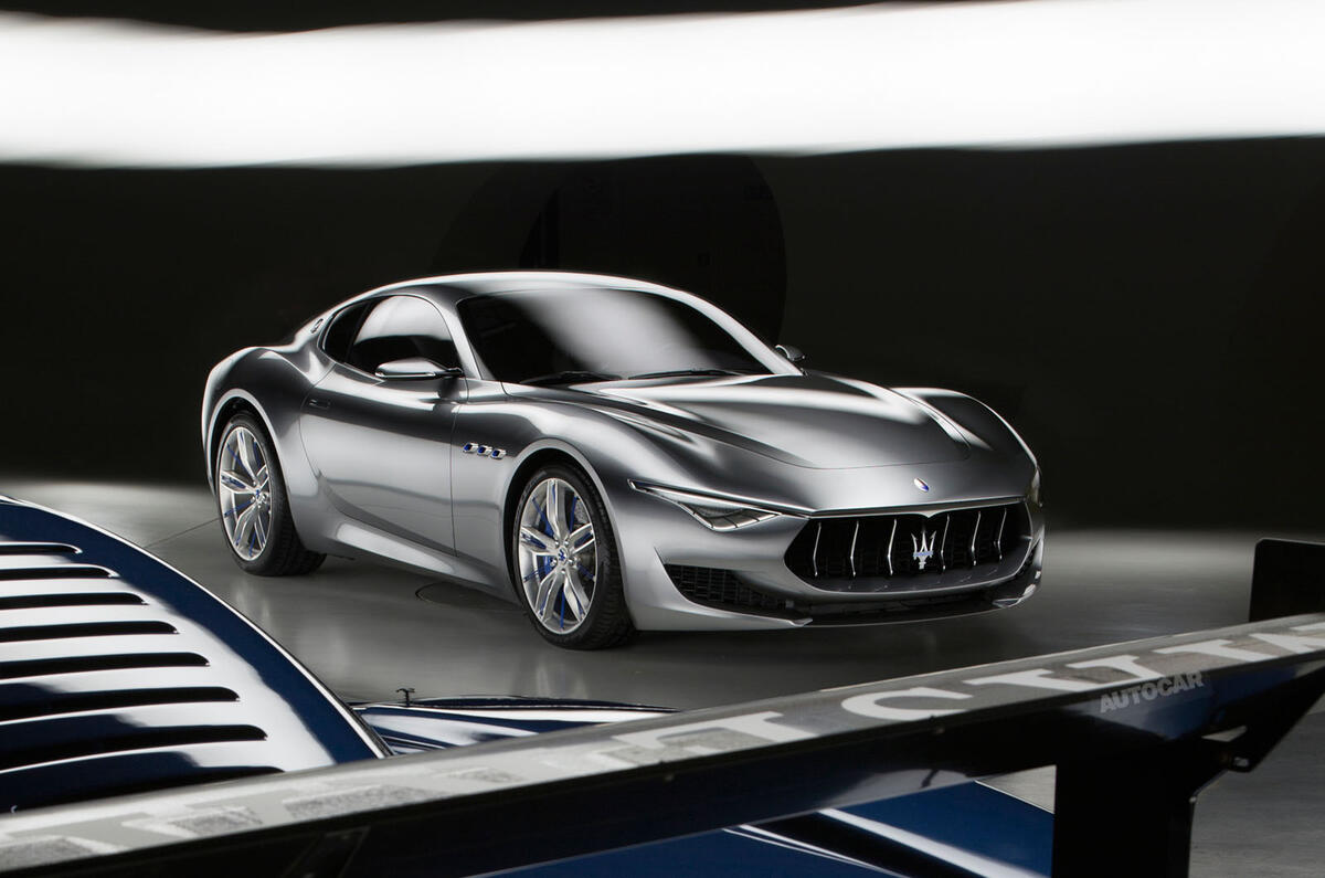 Maserati Alfieri - exclusive studio pictures Maserati Alfieri - exclusive studio pictures