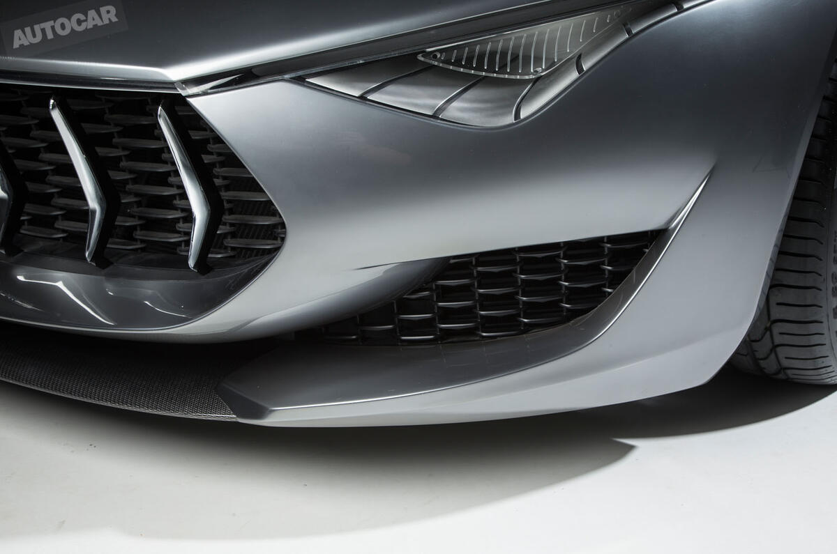 Maserati Alfieri - exclusive studio pictures Maserati Alfieri - exclusive studio pictures