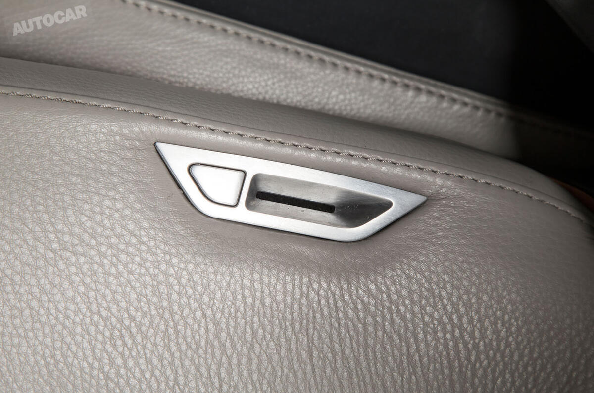 Maserati Alfieri - exclusive studio pictures Maserati Alfieri - exclusive studio pictures