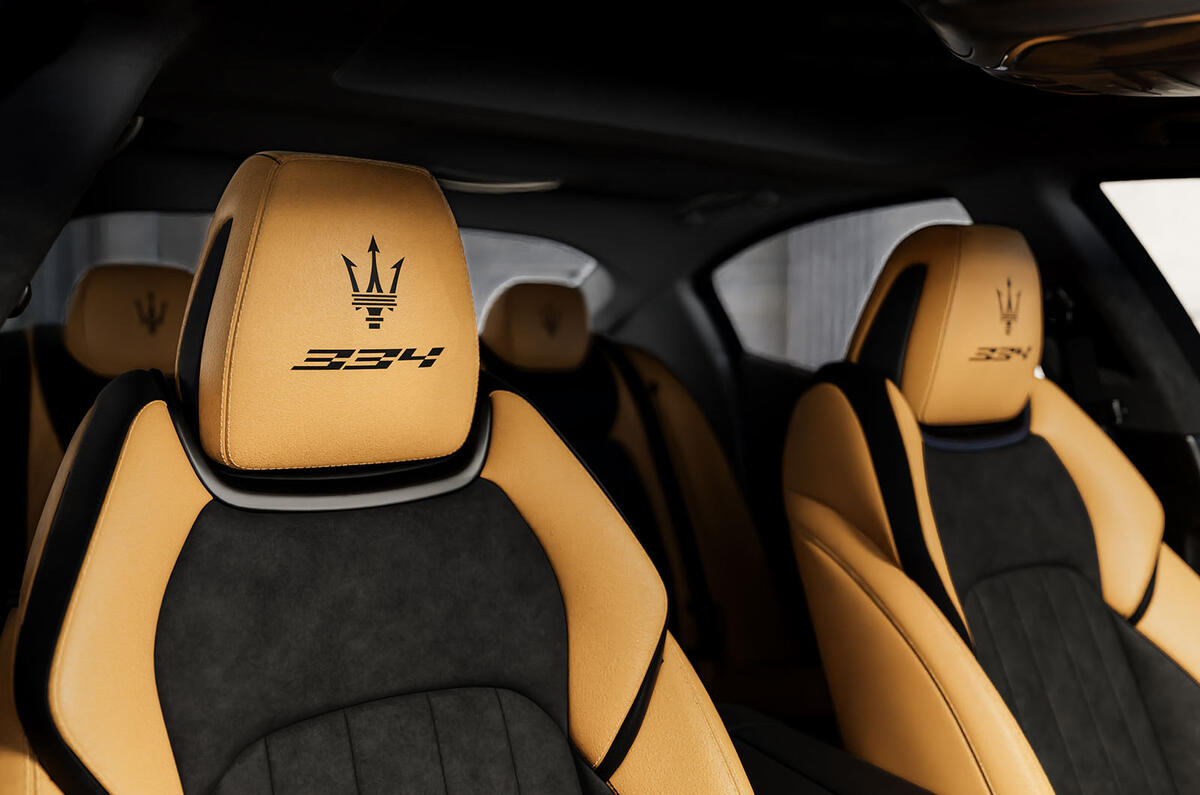 `maserati Ghibli 334 Ultima  eview 2023 08 seats `maserati Ghibli 334 Ultima  eview 2023 08 seats