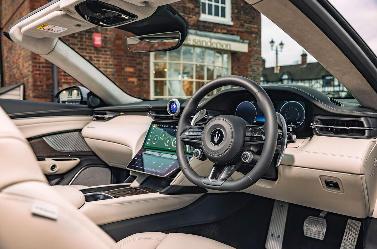 Maserati grancabrio folgore 2025 Review cabin 044 Maserati grancabrio folgore 2025 Review cabin 044