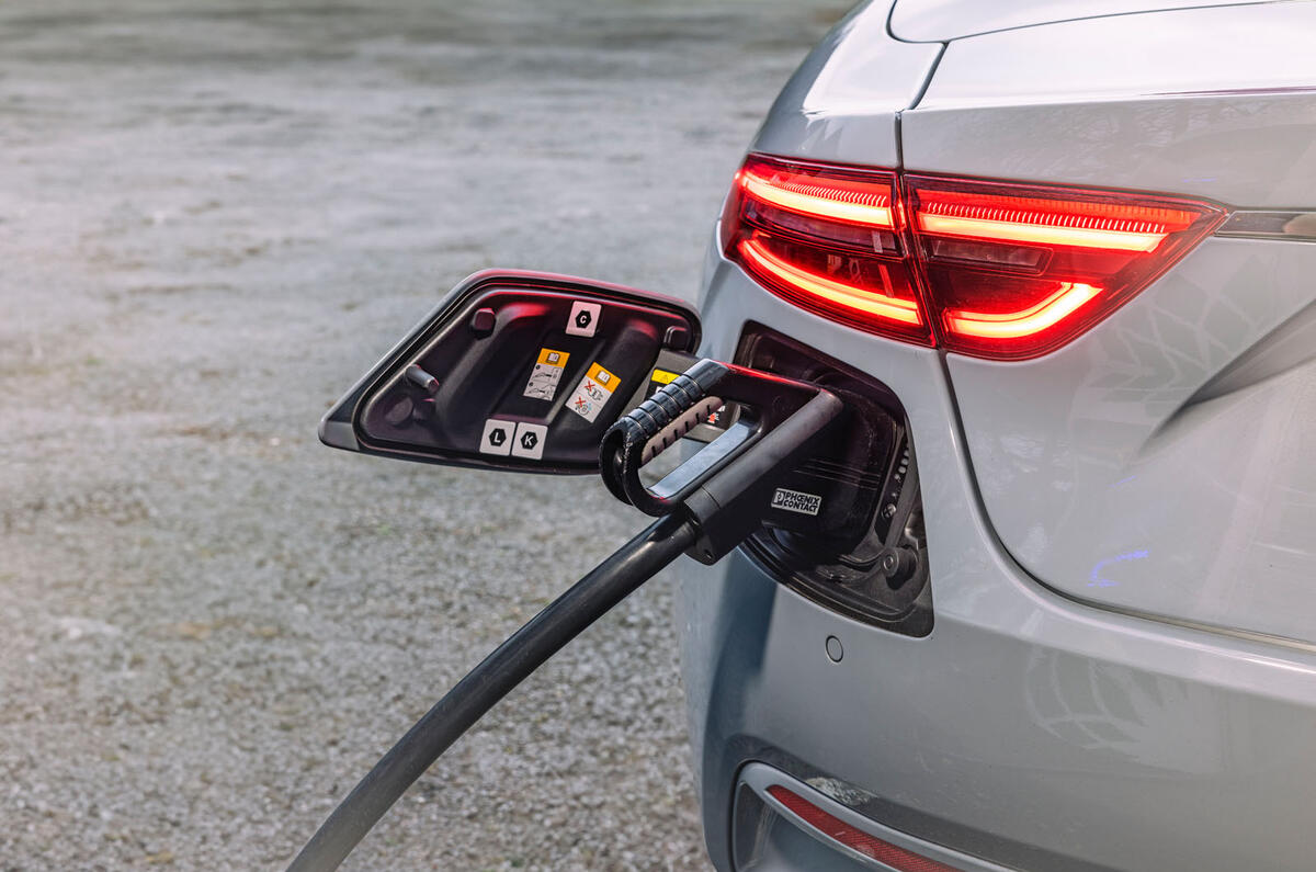 Maserati grancabrio folgore 2025 Review charging port 050 Maserati grancabrio folgore 2025 Review charging port 050