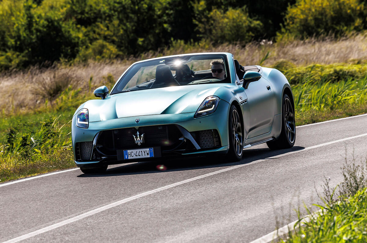 Maserati GranCabrio Trofeo V6 review 2026 098