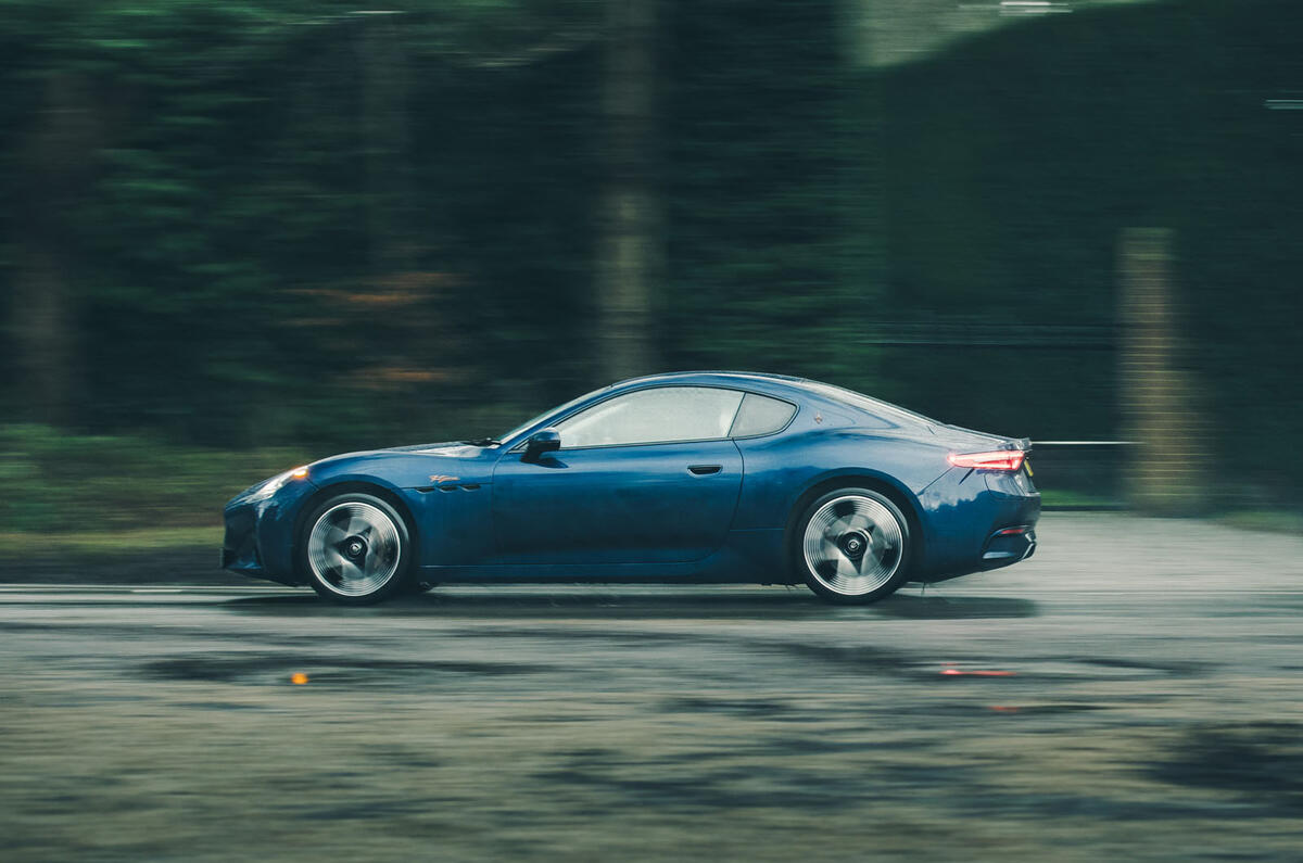 Maserati Granturismo Folgore review 2025 002 side panning Maserati Granturismo Folgore review 2025 002 side panning