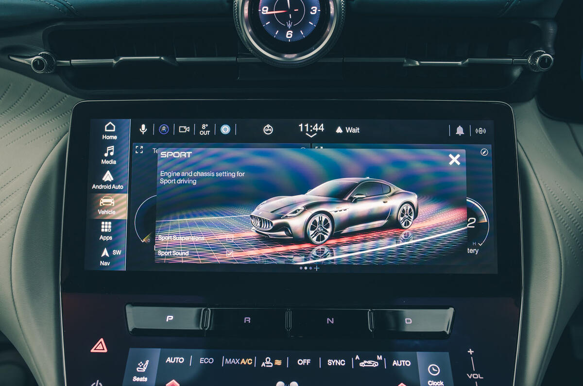 Maserati Granturismo Folgore review 2025 015 infotainment Maserati Granturismo Folgore review 2025 015 infotainment