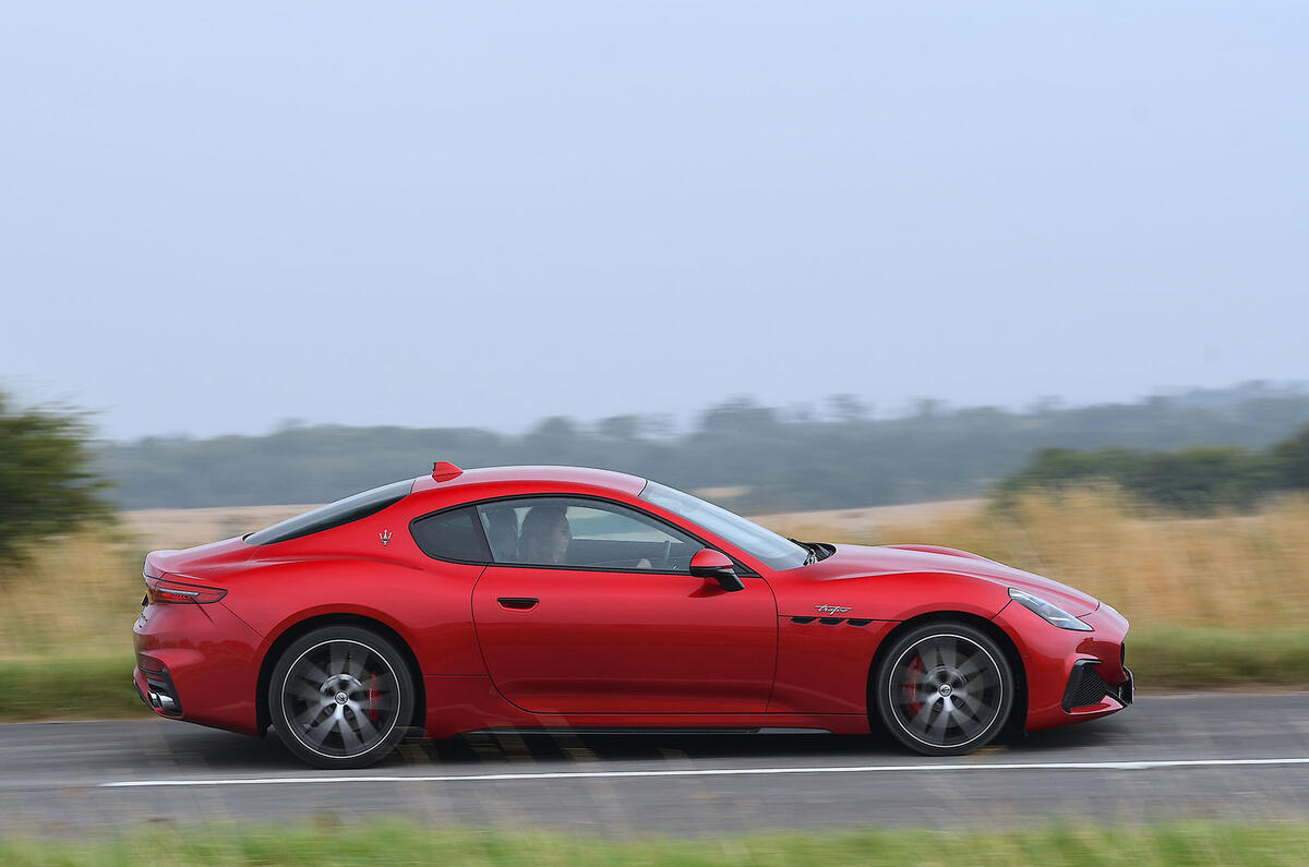 Maserati GranTurismo review 2024 02 side panning