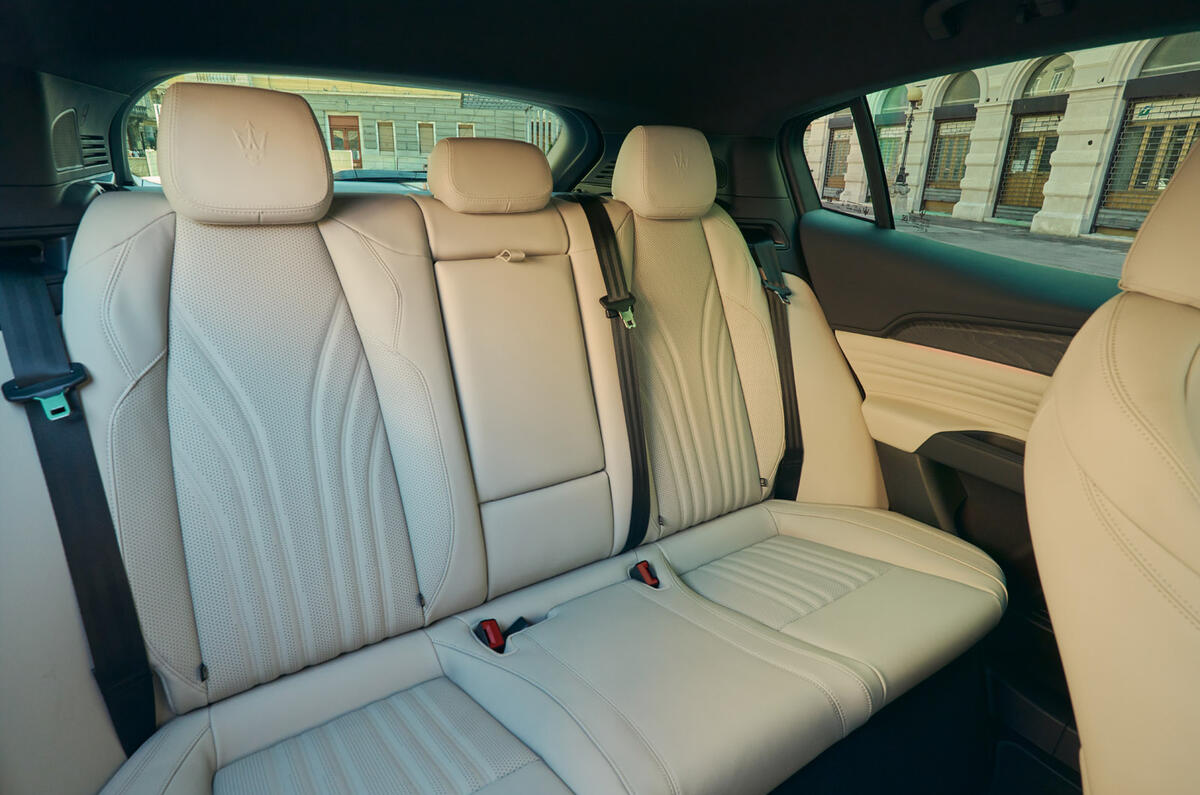Maserati Grecale Modena V6 review 2026 073
