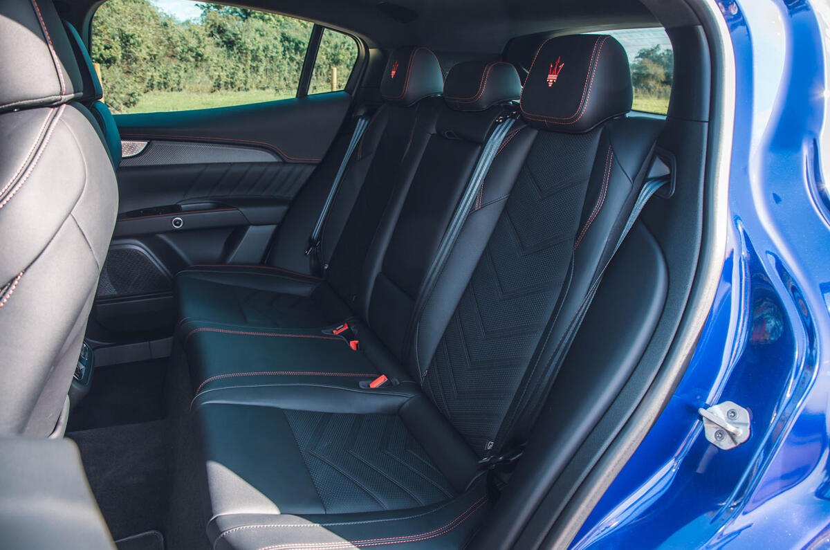 maserati grecale trofeo review 2023 018 back seats