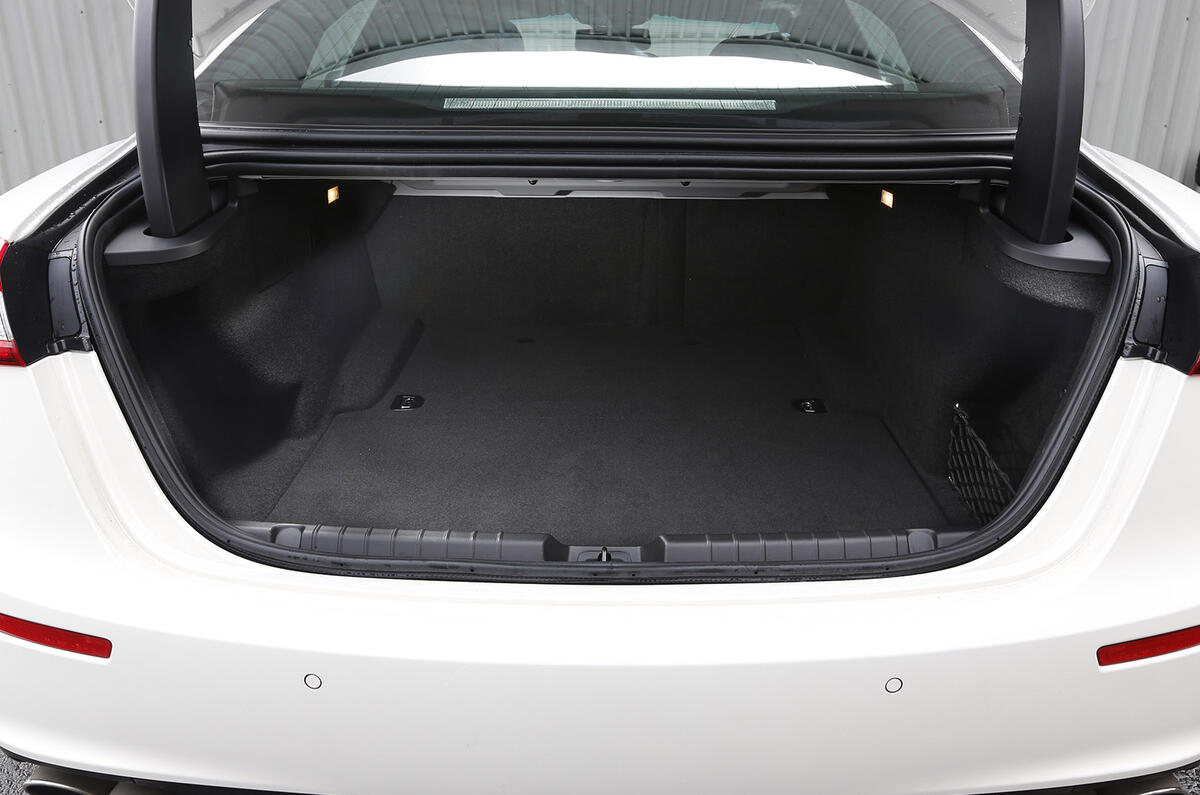 Maserati Ghibli boot space