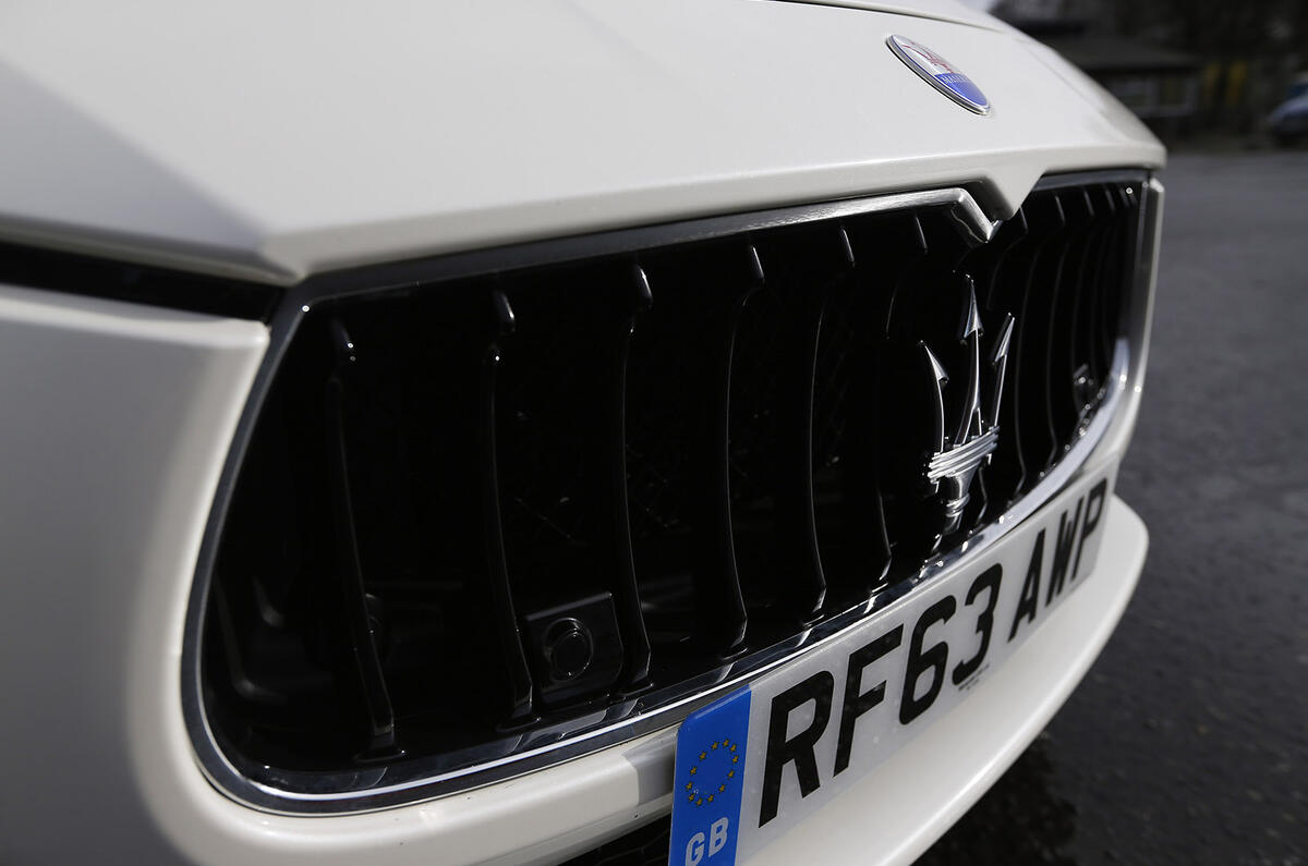 Maserati Ghibli front grille