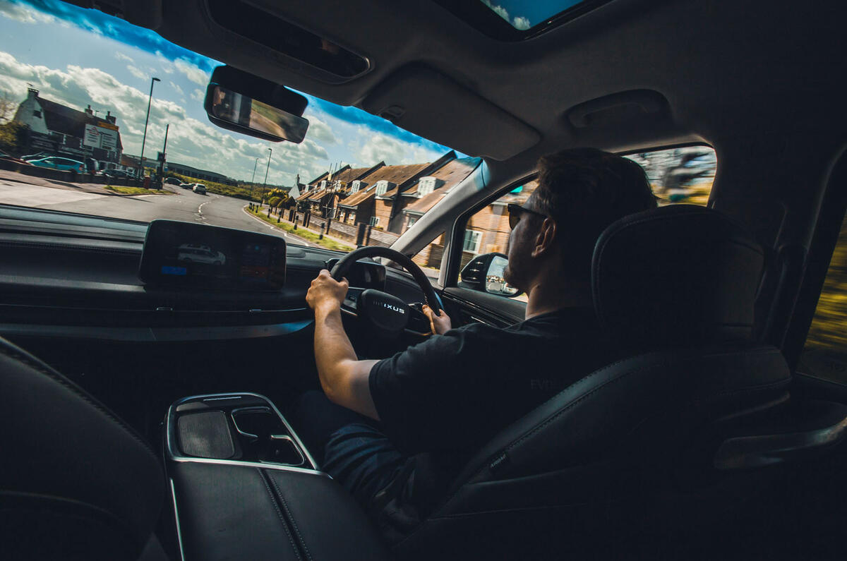 maxus mifa 9 review 2024 04 driving maxus mifa 9 review 2024 04 driving