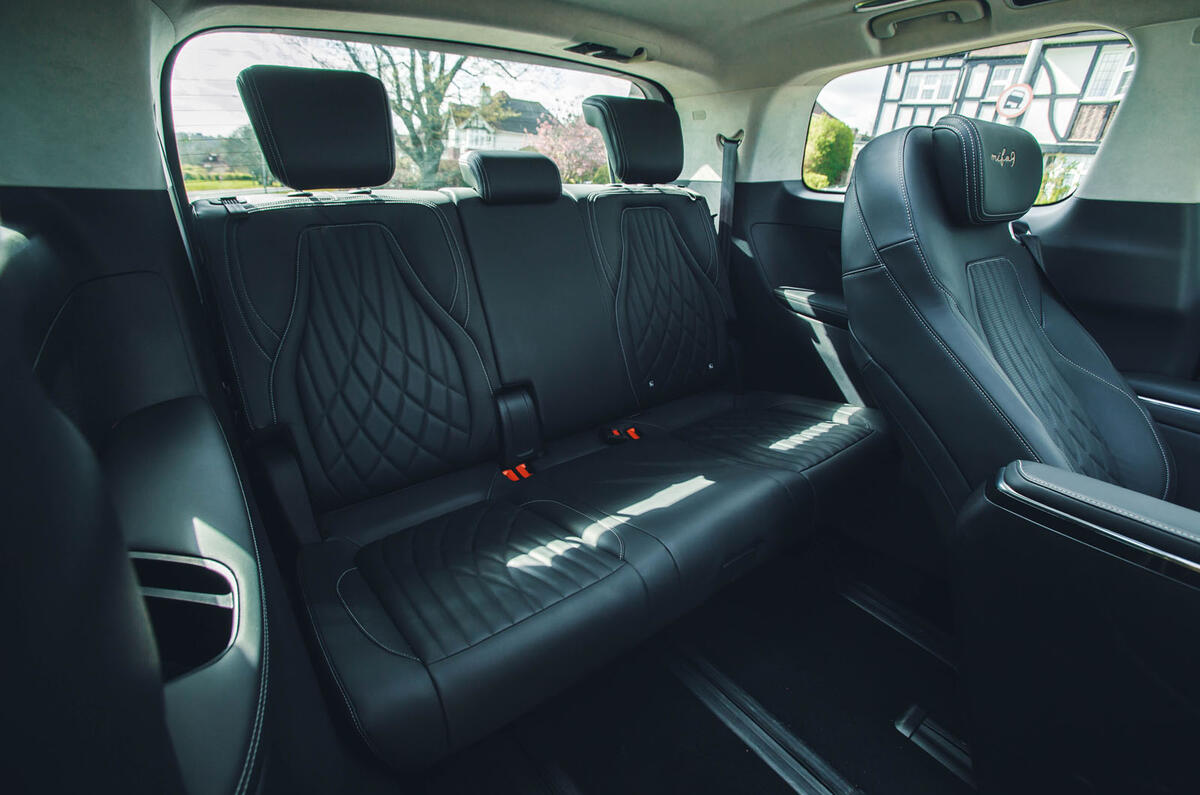 maxus mifa 9 review 2024 16 back seats maxus mifa 9 review 2024 16 back seats