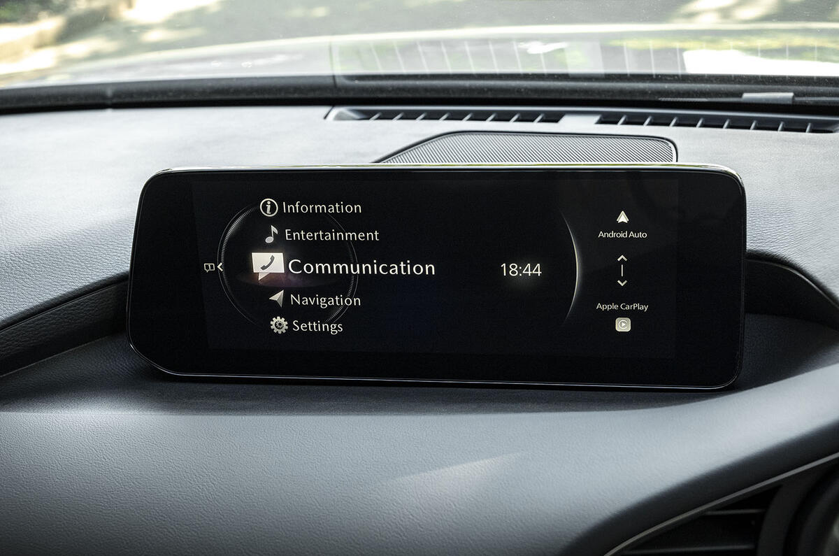 Mazda 3 2024 review screen 11