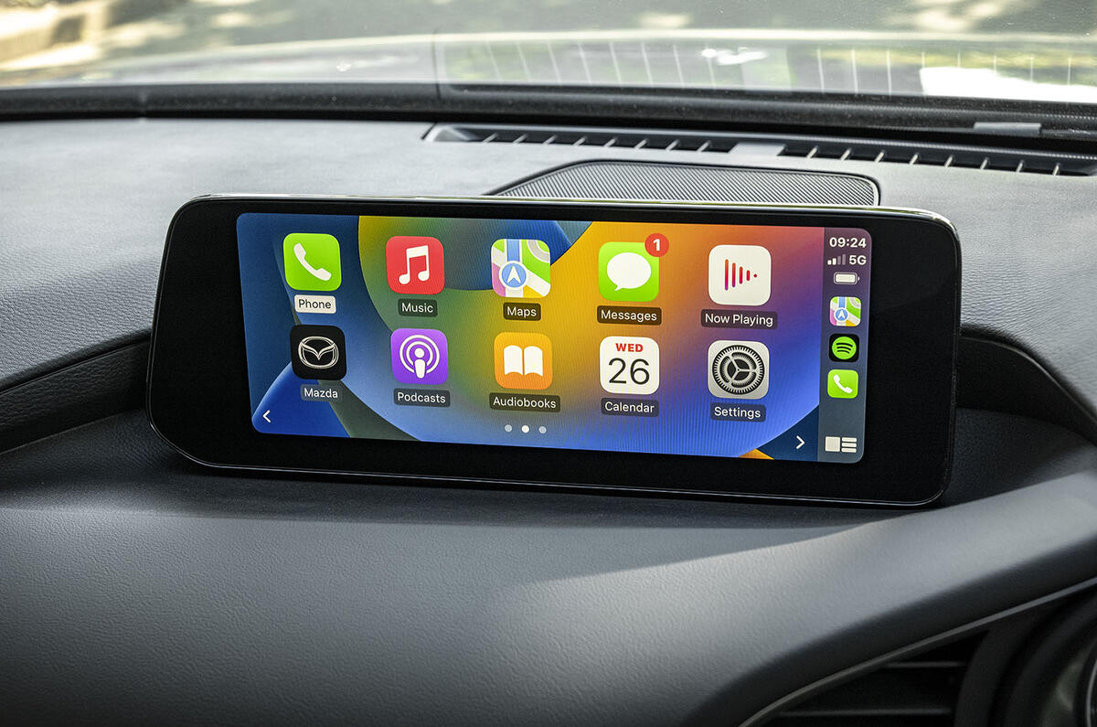 Mazda 3 2024 review screen 14